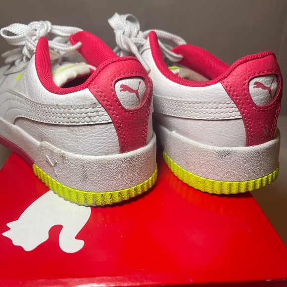 Puma Carina Neon Sneaker - Kids Size 2 - Picture 3 of 5